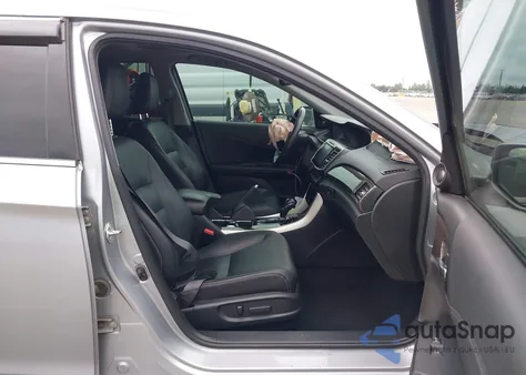 2017 Honda Accord Touring V6 из США, поврежденный, VIN 1HGCR3F91HA011199